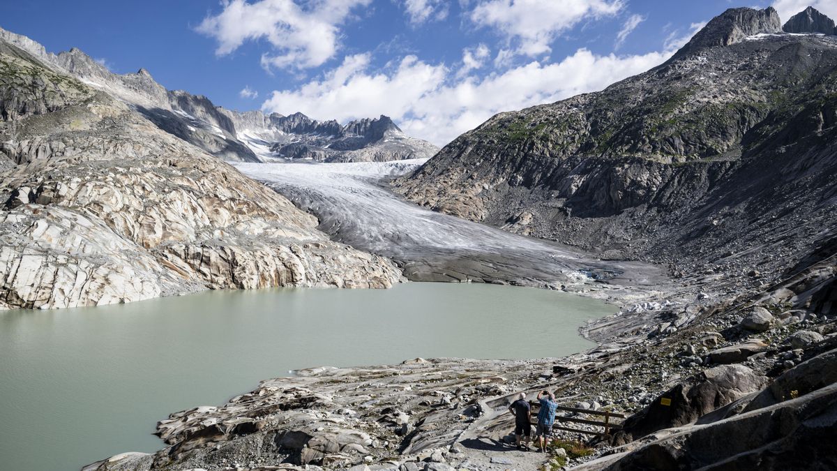 Los glaciares de Suiza pierden casi una quinta parte de su hielo en solo cinco años