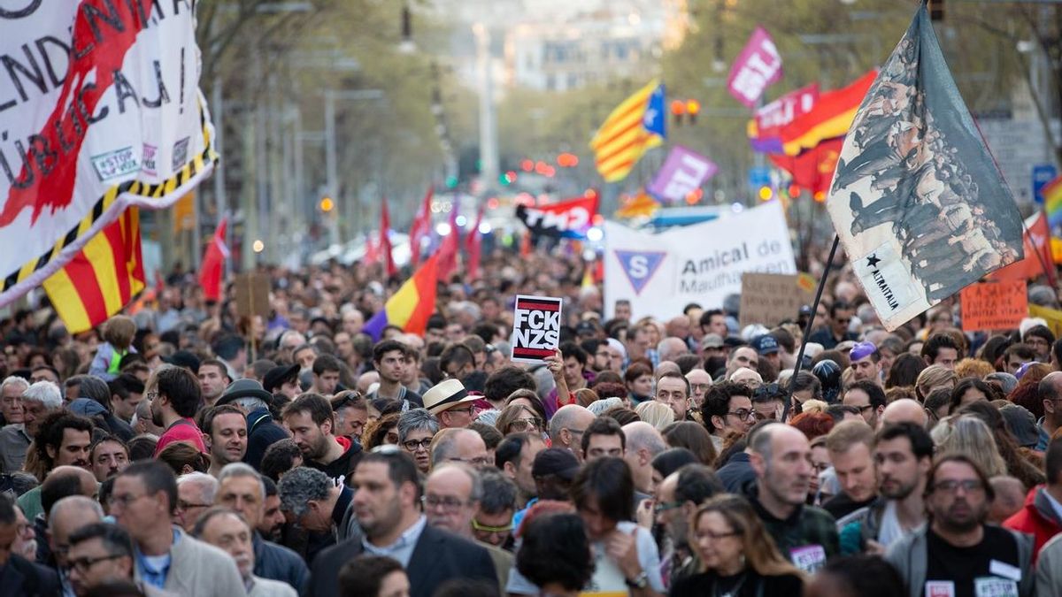 Unas 3.500 personas se manifiestan en Barcelona contra Vox y la discriminación racial