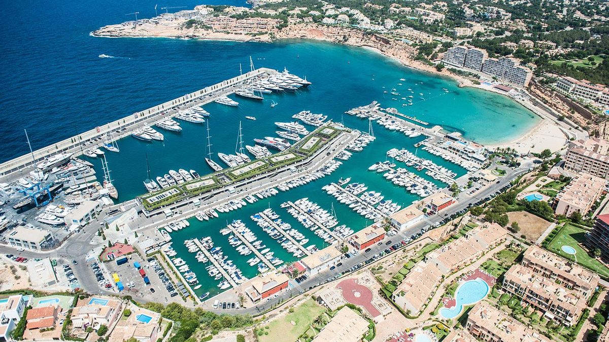 PP y Vox blindan los puertos deportivos de Balears con permisos más largos de explotación: "Les están dando barra libre"