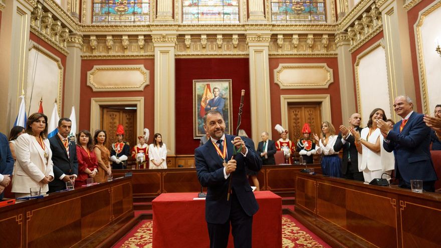 José Manuel Bermúdez (Coalición Canaria), proclamado alcalde de Santa Cruz de Tenerife con el apoyo del Partido Popular