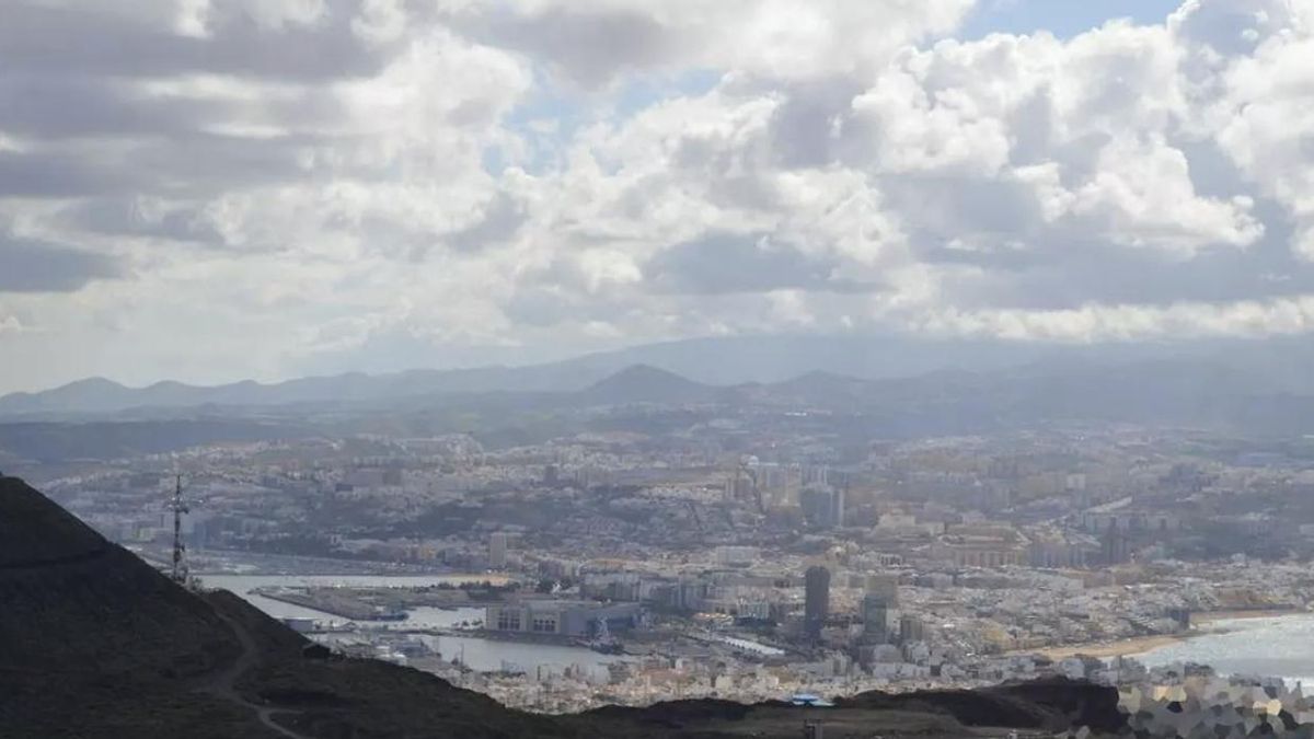 Cielos nubosos, lluvias débiles y temperaturas con pocos cambios en Canarias