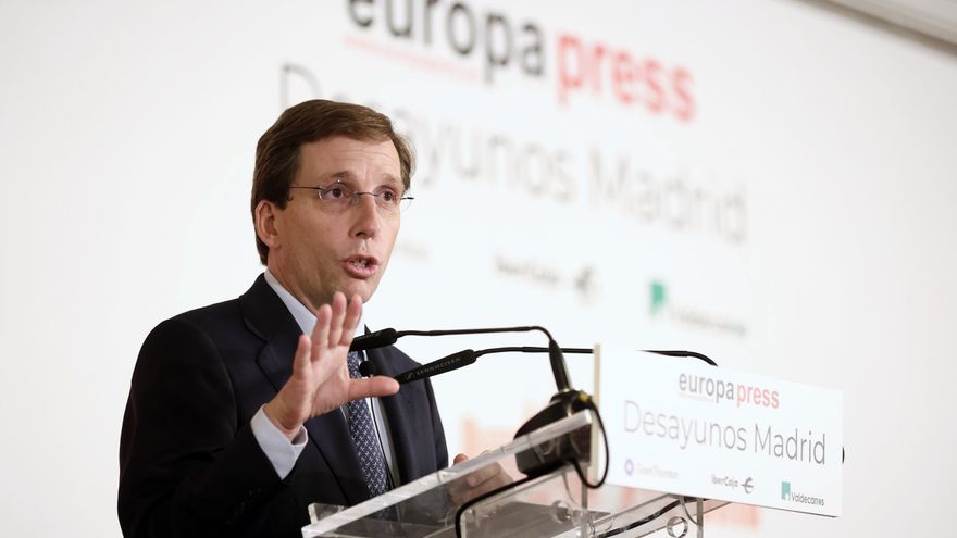 El alcalde de Madrid, José Luis Martínez-Almeida, interviene en un Desayuno Informativo de Europa Press, en el Hotel Villa Magna, a 6 de junio de 2022, en Madrid (España).