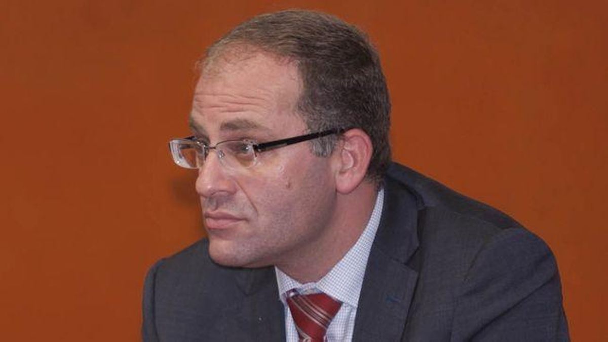 El juez César Romero Pamparacuatro.