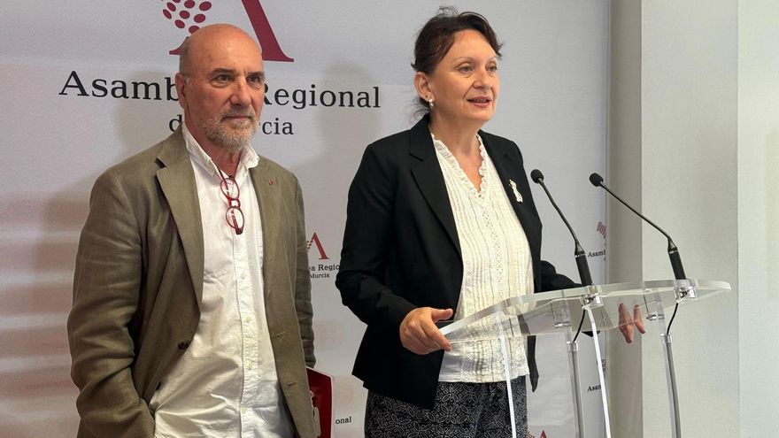 Podemos-IU-AV acusa a López Miras de ser "cómplice de la corrupción" con su silencio sobre la trama de las prótesis