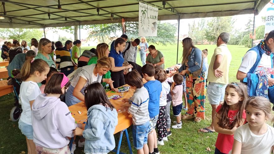 Archivo - Día de la Amistad Escolar.- Archivo