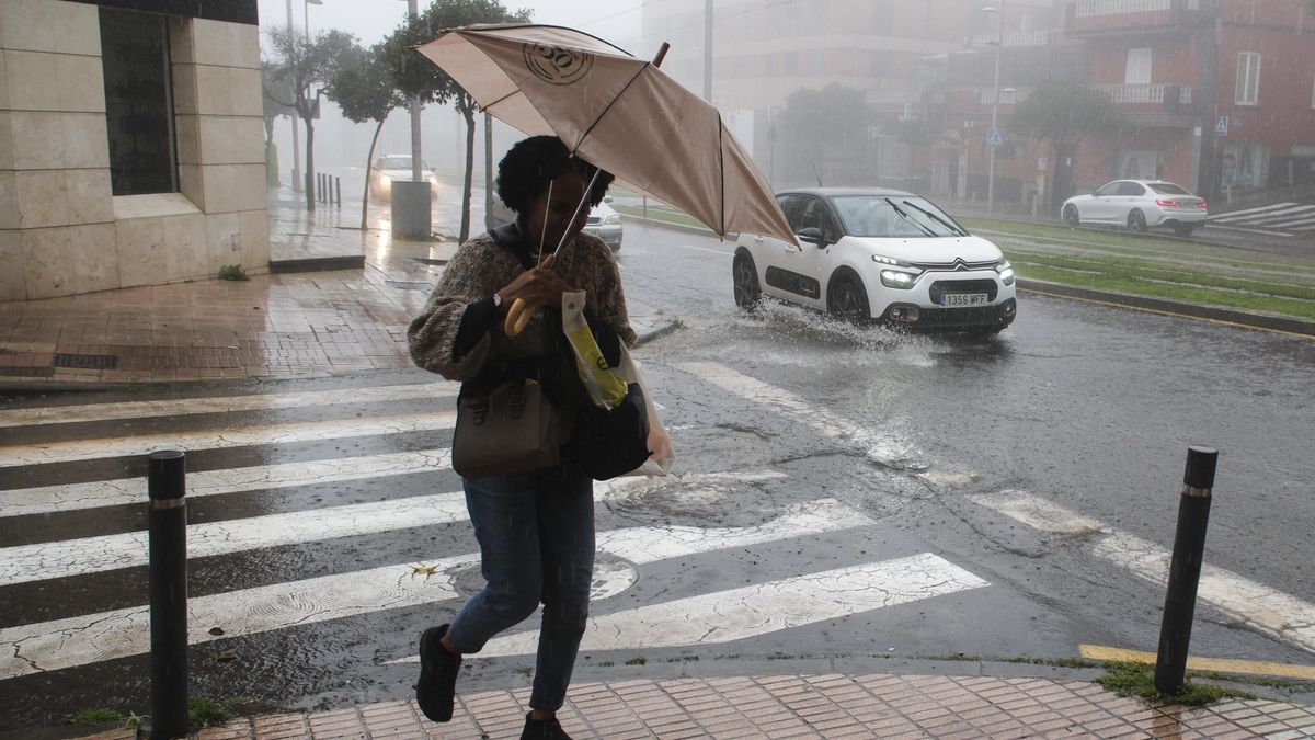 Lluvias dispersas en varias islas, el tiempo de este domingo en Canarias