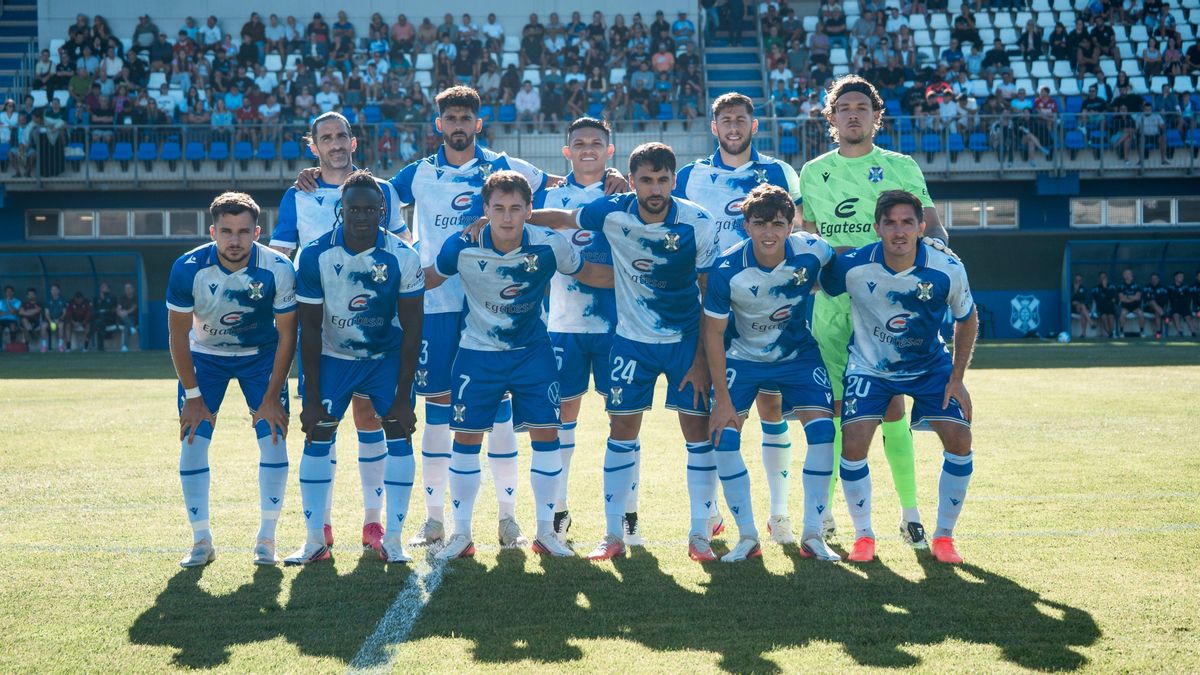 El Tenerife golea al Laguna en un amistoso