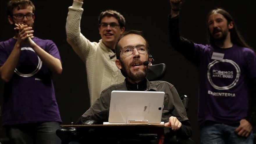 Podemos garantiza a los rectores que nadie se quedará sin ir a la Universidad