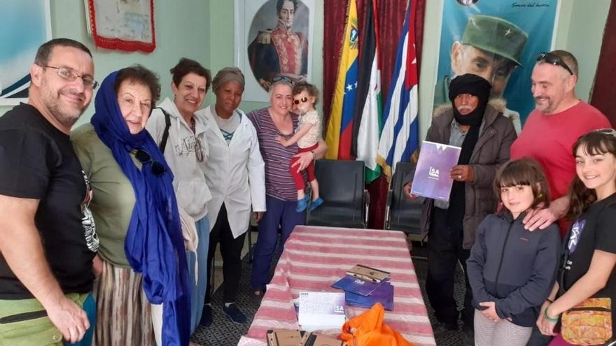 Asturianos en Smara (Sáhara Occidental): "Los saharauis te dan lo mejor que tienen el tiempo que quieras estar con ellos"