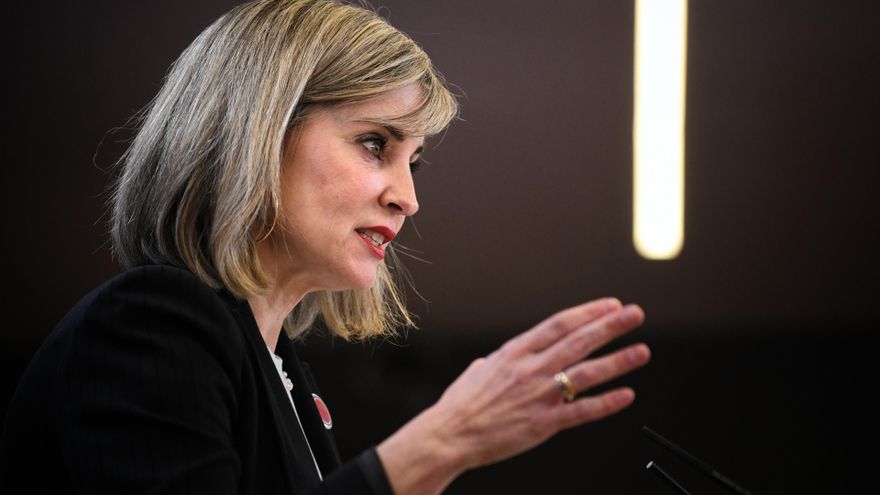 La portavoz de Sumar en el Congreso, Verónica Martínez, durante rueda de prensa en el Congreso de los Diputados, a 21 de enero de 2025, en Madrid (España).