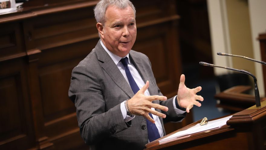 El PSOE pide por carta a Clavijo un pacto autonómico contra la pobreza