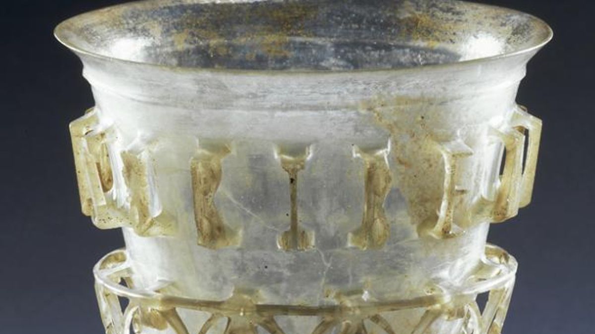 Las copas diatreta condensan arte, técnica y organización laboral