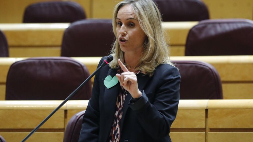 PP: Sánchez se quita a Jalloul, culpable de los muelles de inmigrantes de Canarias