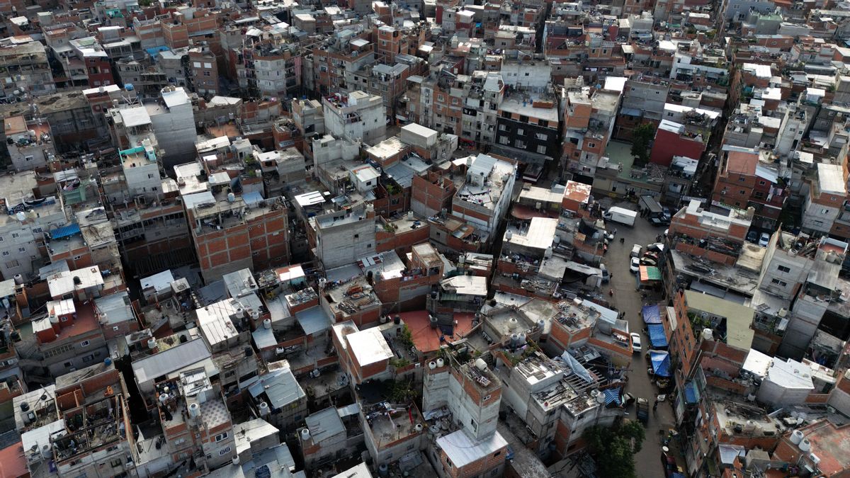 Los narcos consolidan su poder en barrios populares ante el desmantelamiento del Estado liderado por Milei en Argentina