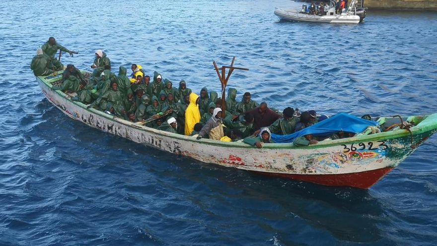 Un cayuco arribado al sur de El Hierro