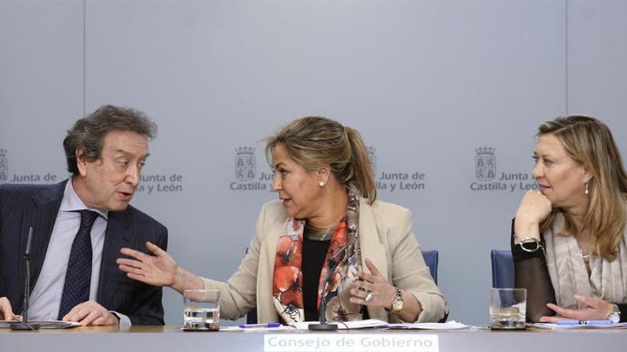 Castilla y León no admite que Montoro culpe a las autonomías del déficit