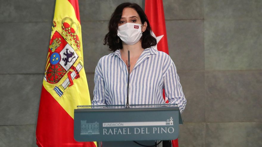 Madrid renueva los 11.000 contratos de refuerzo de sanitarios contra la covid