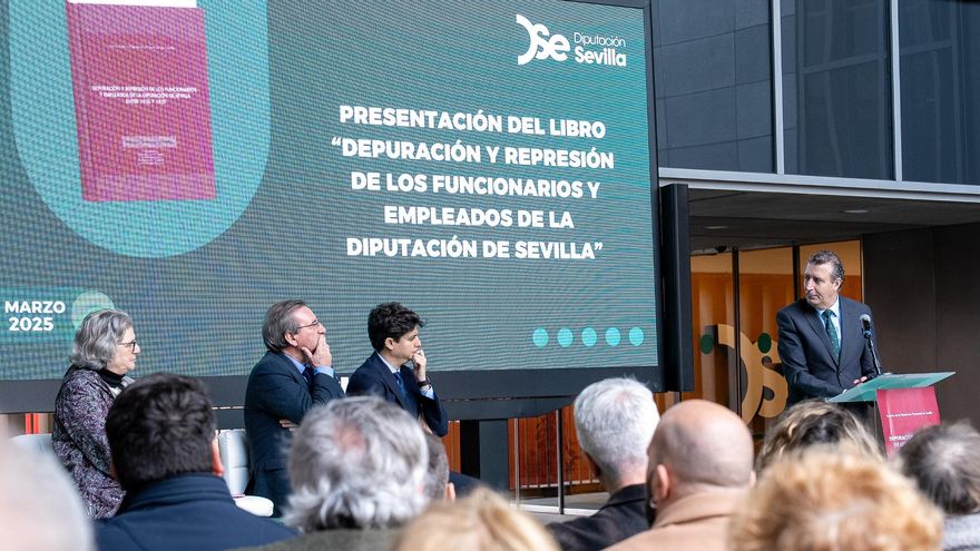 Presentación del libro 'Depuración y represión de los funcionarios y empleados de la Diputación de Sevilla'.