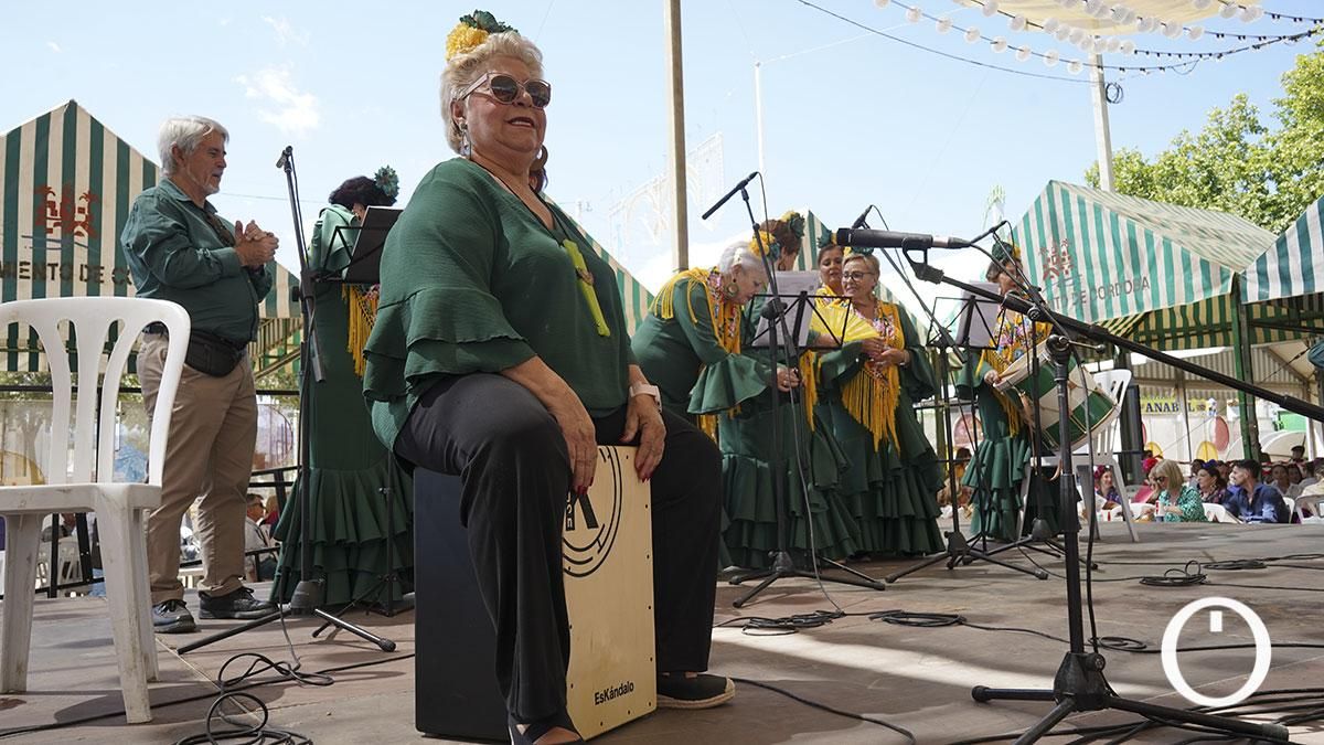 La Feria de Córdoba se abona a una jornada suave antes del aumento de la temperaturas