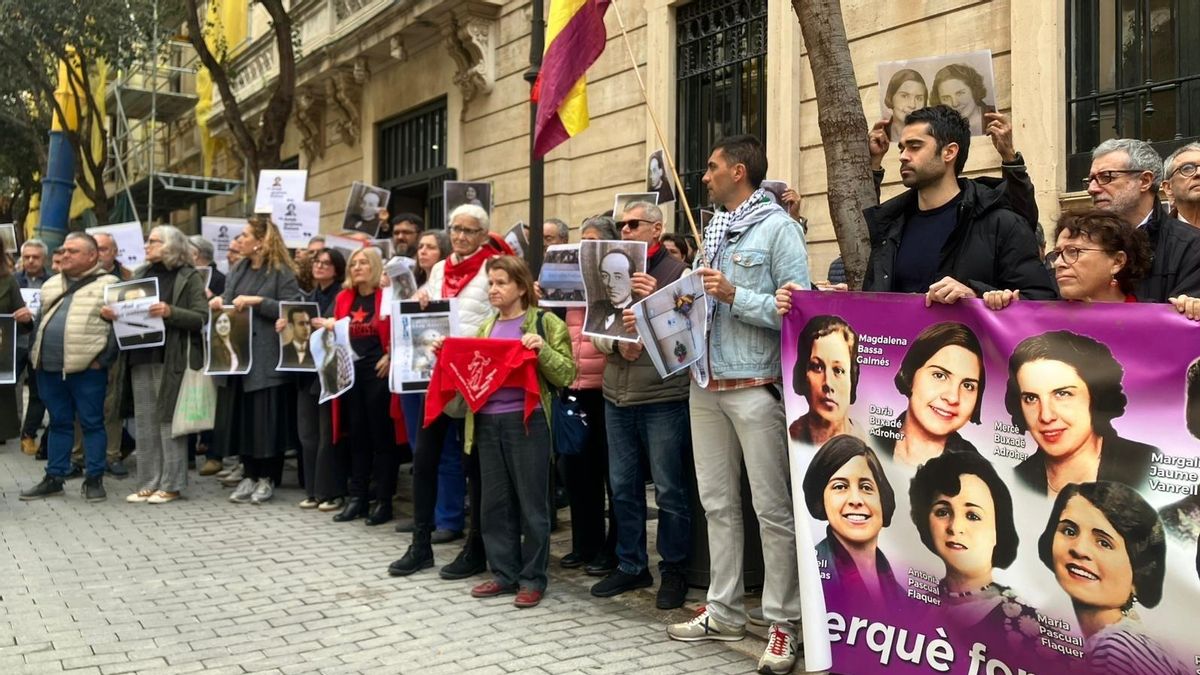PP y Vox derogan la ley balear de memoria histórica y evocan a los "asesinados por las hordas rojas"