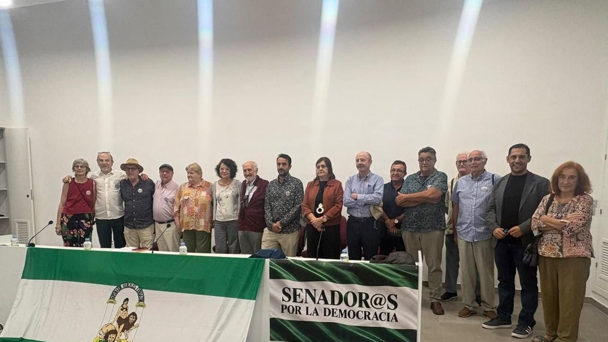 Senadores por la Democracia pide en Córdoba la alianza de toda la izquierda en una lista única a la Cámara Alta