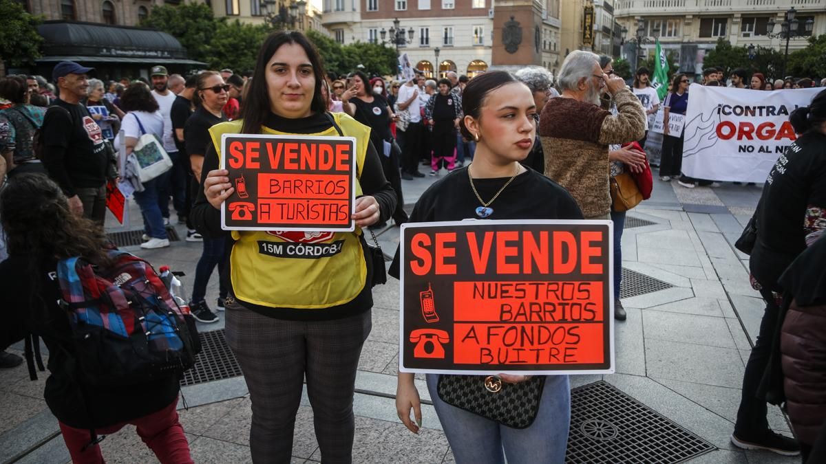Manifestación por la vivienda bajo el lema 'Housing Action Days'
