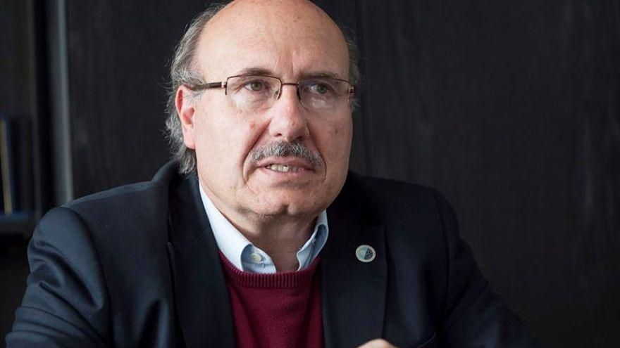 Preocupa el impacto de la ceniza en los telescopios, pero “primero” están las personas y sus bienes