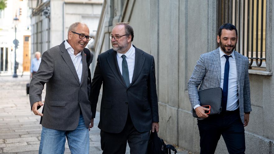El diputado de los Comuns Félix Alonso niega criterios políticos en los contratos a dedo cuando era alcalde de Altafulla