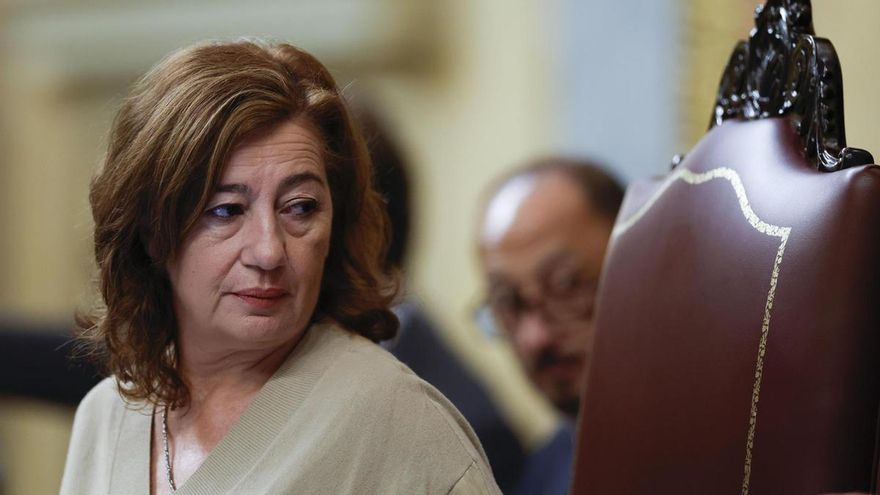 La presidenta del Congreso, Francina Armengol durante la sesión de control al Gobierno celebrada este miércoles en el Congreso.