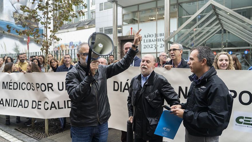 Los médicos de Cantabria deciden mantener la huelga en Atención Primaria
