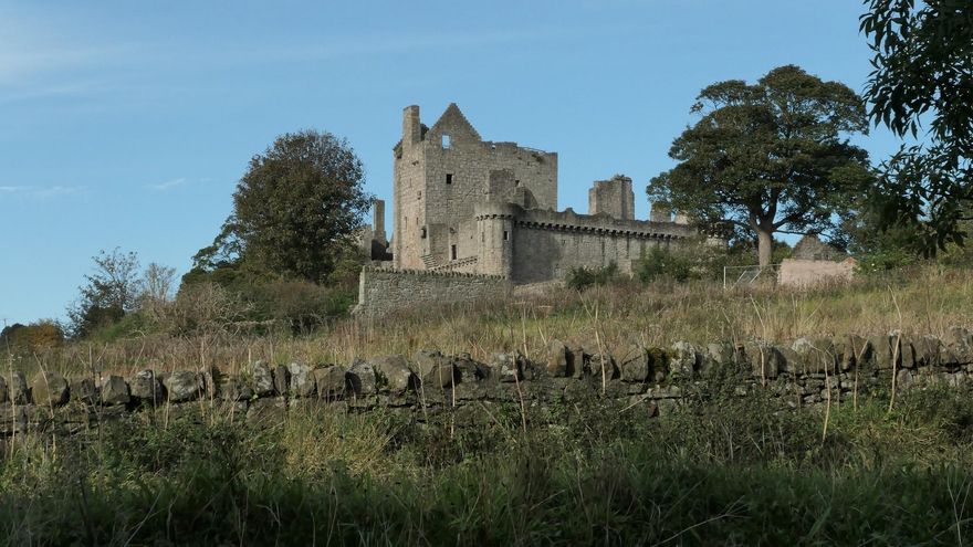 Almenas de Craigmillar. Este castillo medieval está ligado a la figura de la célebre Mary de los escoceses.