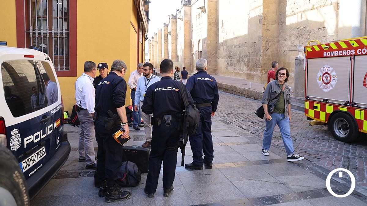 El día después del incendio en la Mezquita-Catedral, en imágenes