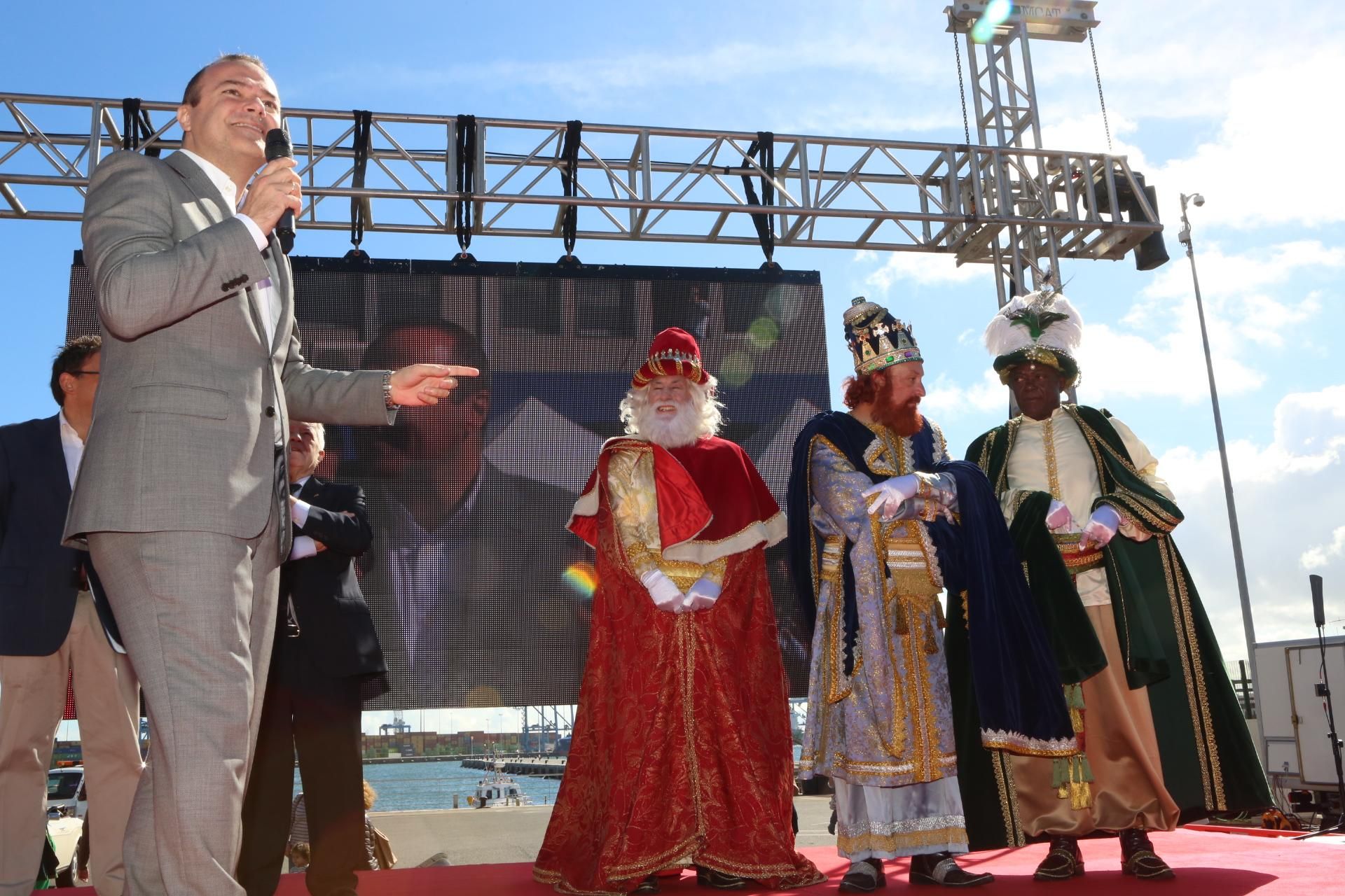 Los Reyes Magos llegan a la capital grancanaria. (Alejandro Ramos).