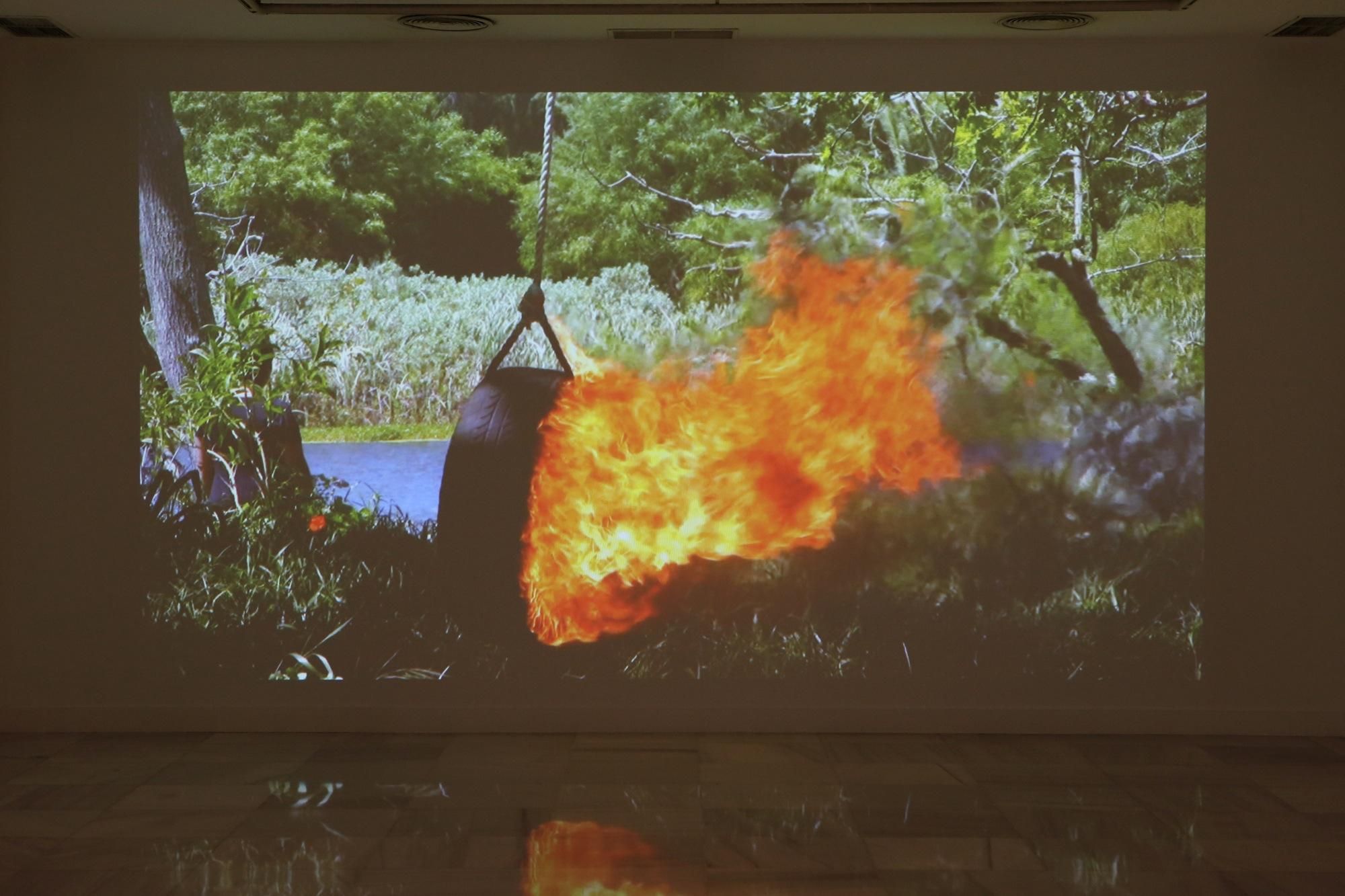 'Lull'. Berni Searle