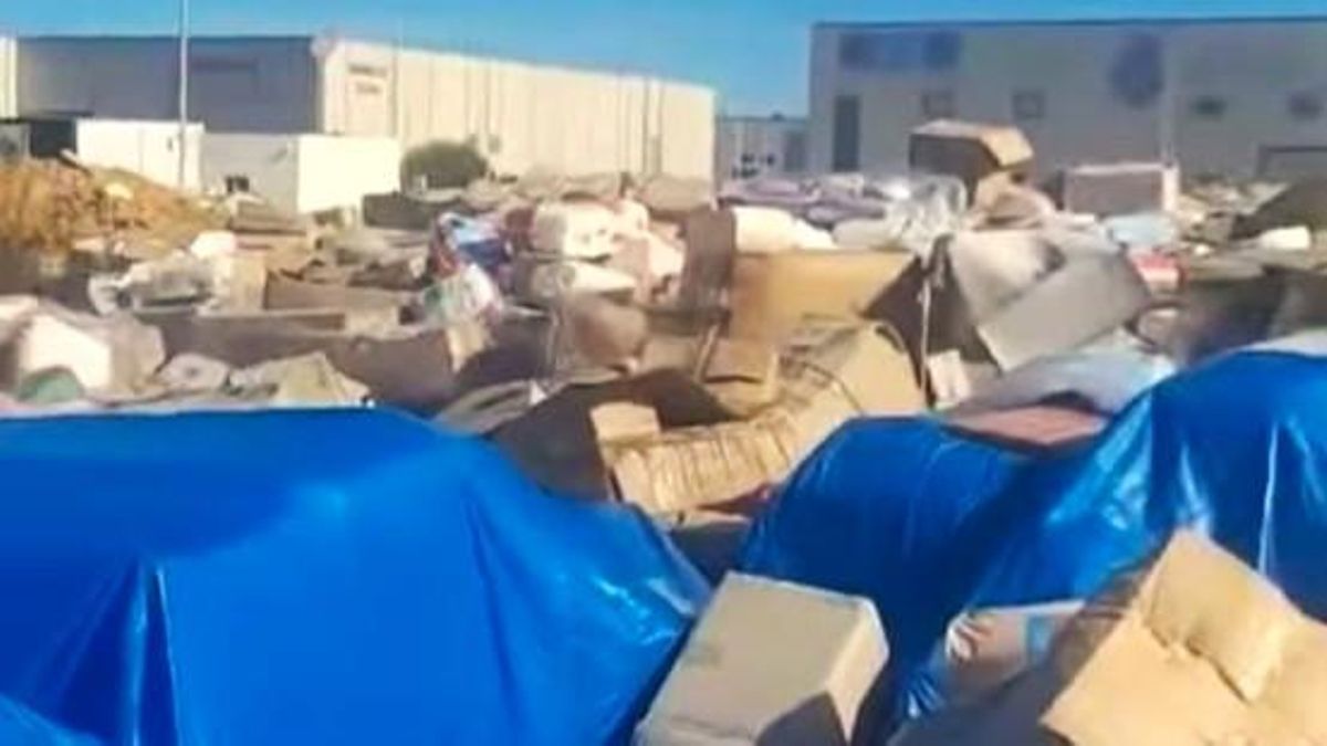 El material abandonado en una campa municipal en la localidad de Algemesí.