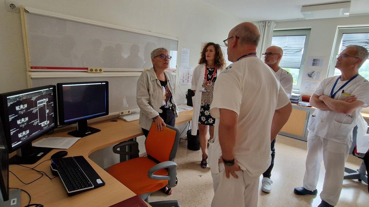 El hospital de San Agustín de Avilés aporta a 234 fumadores y exfumadores al programa Cassandra.