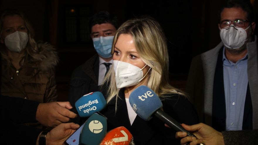 El Partido Popular se resiste a entregar la lista de vacunados VIP a Ciudadanos y se escuda en la Ley de Protección de Datos