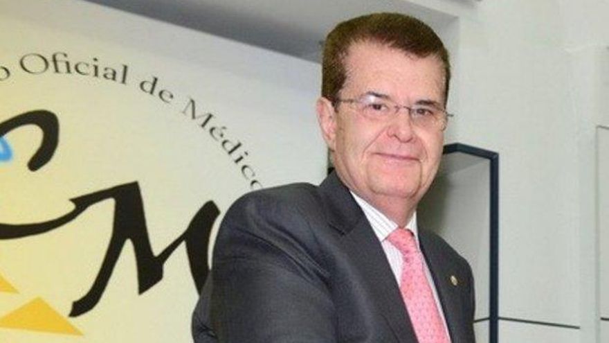 El Colegio de Médicos de Tenerife percibe una clara relajación en las medidas de control de la COVID-19 y señala a los ayuntamientos