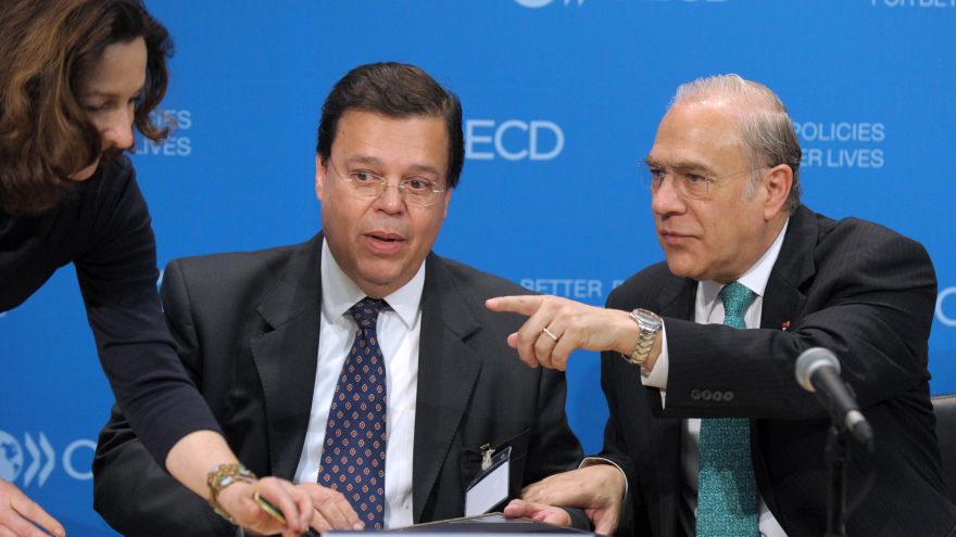 PSOE y Junts acuerdan que el verificador de la negociación sea el diplomático salvadoreño Francisco Galindo