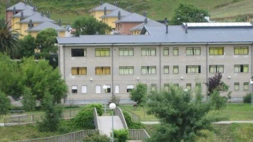 Apartado cautelarmente un profesor en Asturias, tras ser acusado de "comportamientos irregulares"