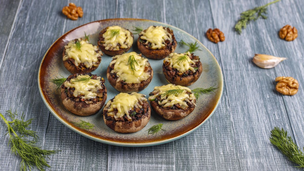 Champiñones rellenos de queso