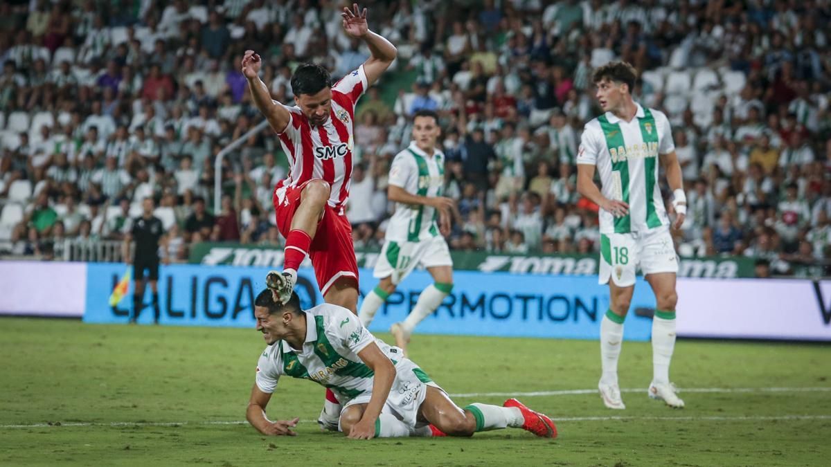 Así está la clasificación de Segunda División: El Córdoba CF no levanta cabeza