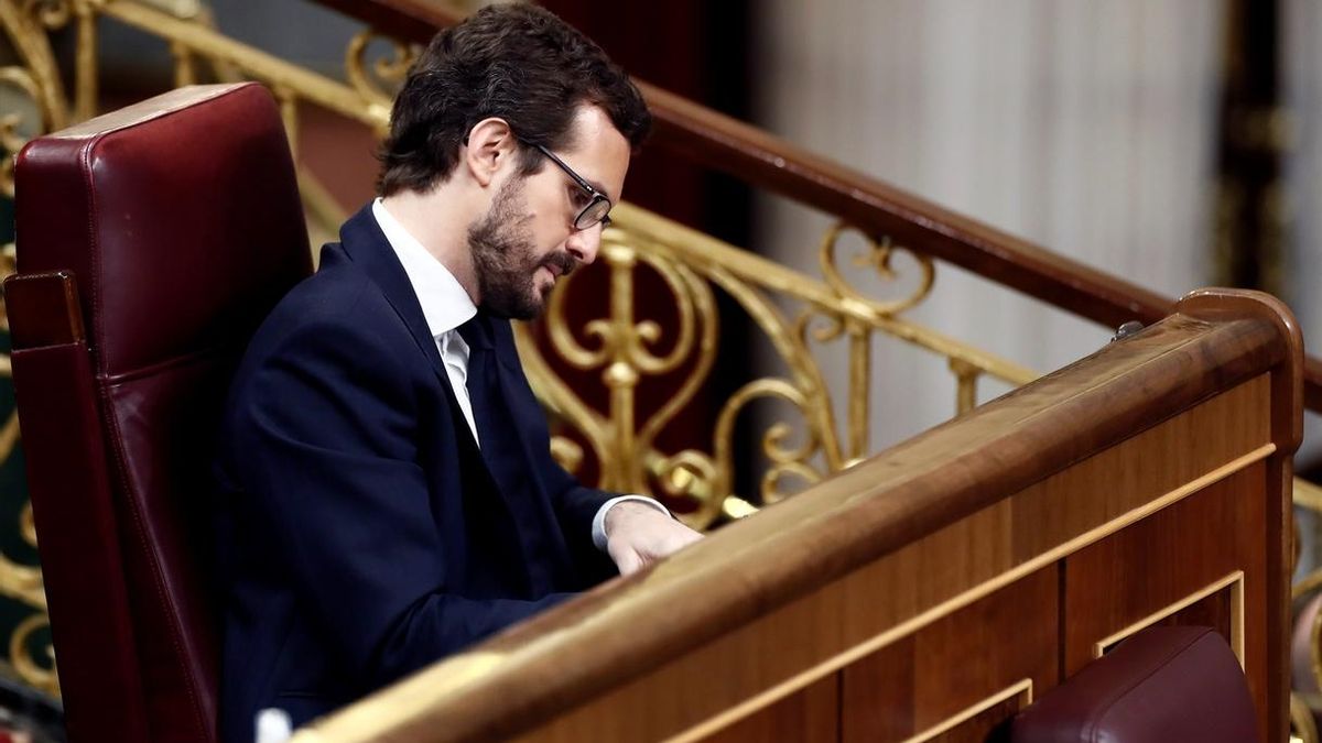 Casado acusa a Sánchez de "incompetencia" y le urge a pedir disculpas pero el PP apoyará la prórroga