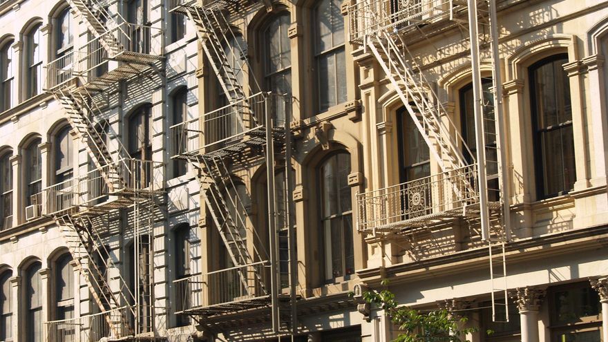 Escaleras de incendios en SoHo. Los viejos edificios de hierro fundido son una de las señas de identidad del barrio.