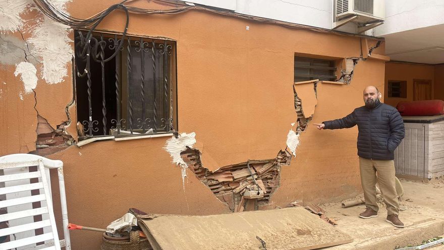 El pelegrinatge dels primers desallotjats: “Un any després no tenim casa ni ajudes i continuem pagant la hipoteca”