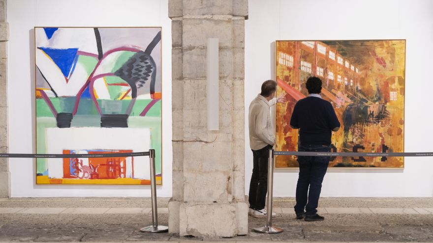 Inauguración de la exposición " La Pintura" en el patio central del Parlamento de Cantabria para conmemorar el 50 aniversario de la coleccion Los Bragales de Jasime Sordo