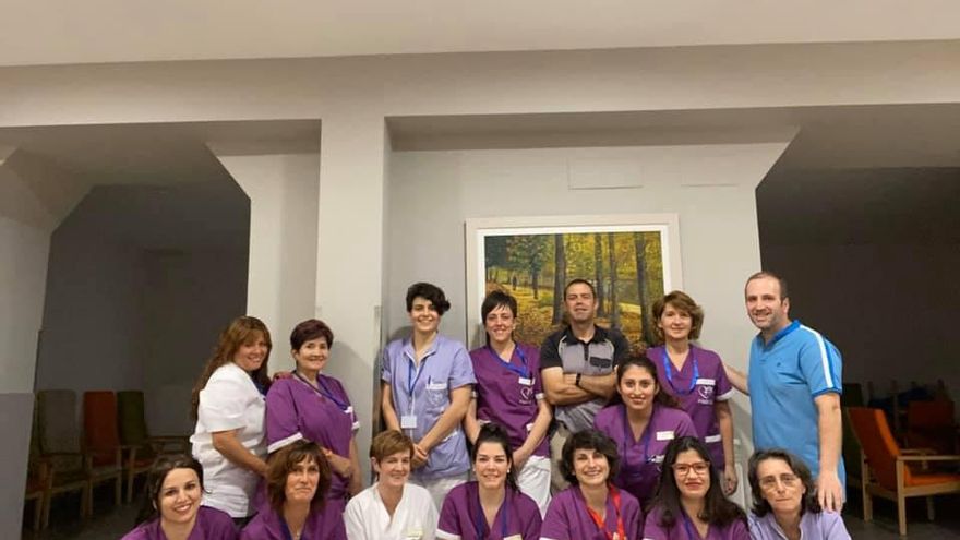 Imagen de los 15 trabajadores de la residencia San Jerónimo confinados