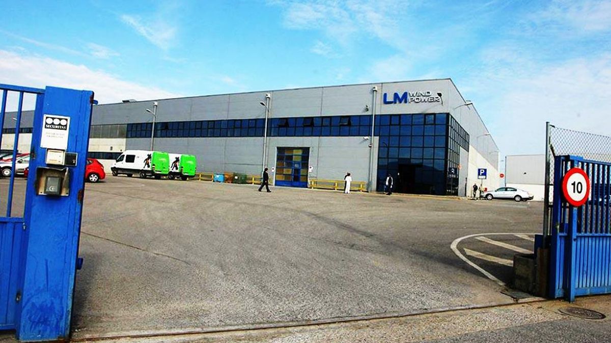 La Junta autoriza ampliar más de un 50% la producción de palas eólicas de LM Wind Power en Ponferrada