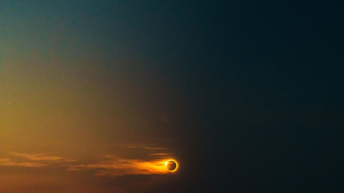 Instante del eclipse total de sol