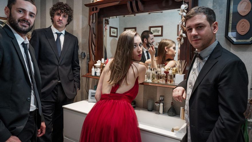 La banda cántabra Leona presenta su videoclip 'Escalofrío'